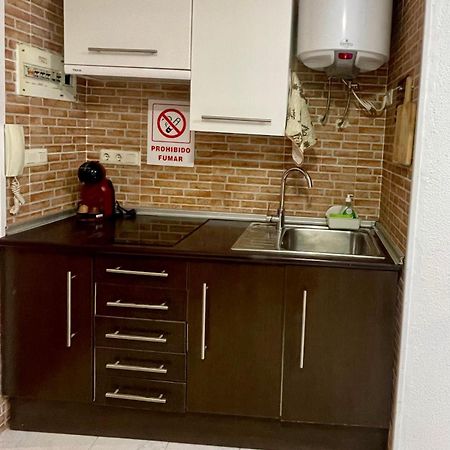 Studio Flat 150M Away From Beach Torrevieja Ngoại thất bức ảnh