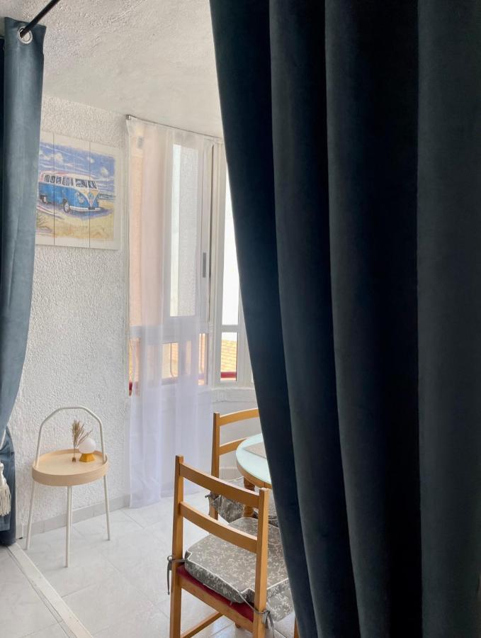 Studio Flat 150M Away From Beach Torrevieja Ngoại thất bức ảnh